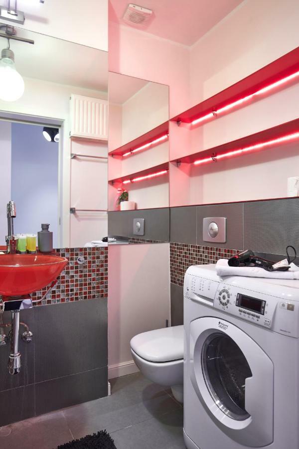 Plac Zbawiciela Hipster Apartment وارسو المظهر الخارجي الصورة